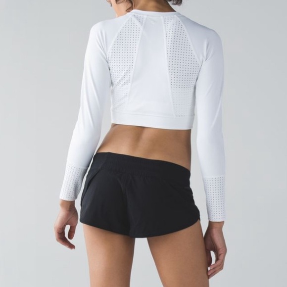 LIKE NEW LULULEMON Lululemon Surf Short II Black / Miss Mosaic Black - Picture 13 of 13